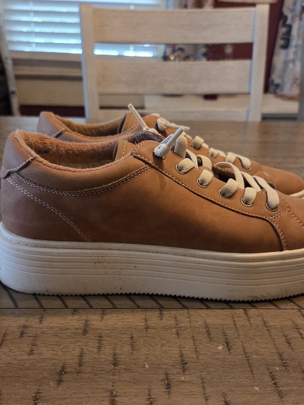 Roxy Women's Platform Sneakers in Tan with White Soles